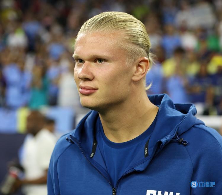 在拥挤的展 在拥挤的展